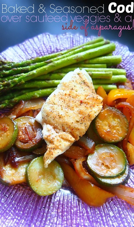Baked Seasoned Cod With Vegetables Paleo, Low carb, Low calorie, Diet 