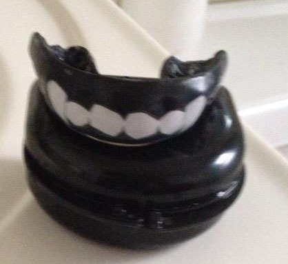 Gladiator Mouth Guard 72