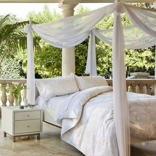 Canopy Bed Tumblr What is a canopy bed?