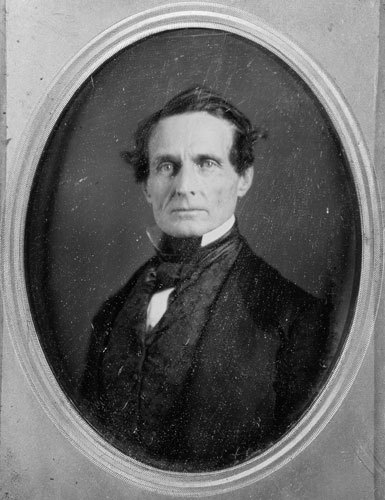  1853 to join President Franklin Pierce's Cabinet as Secretary of War.