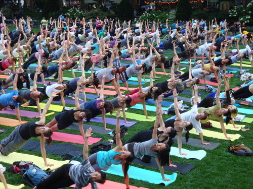 bryant park  yoga