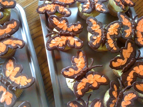 Week 4 Monarch Butterfly Cupcakes