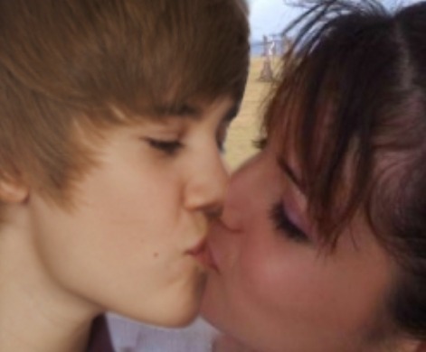 justin bieber jasmine villegas selena gomez. Justin Bieber and Selena Gomez