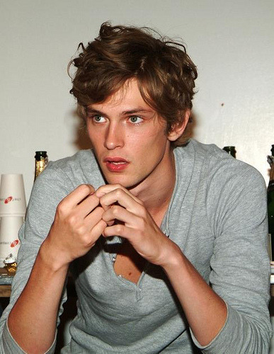 Today is Mathias Lauridsen Bday so here is a masive spam