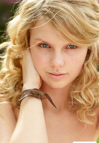 how to do taylor swift makeup. taylor swift with no make-up