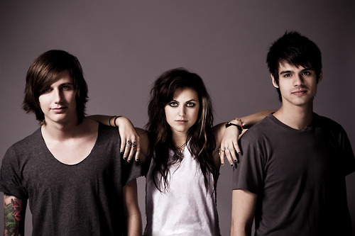 PropertyOfZack had the chance to interview Sierra Kusterbeck of VersaEmerge