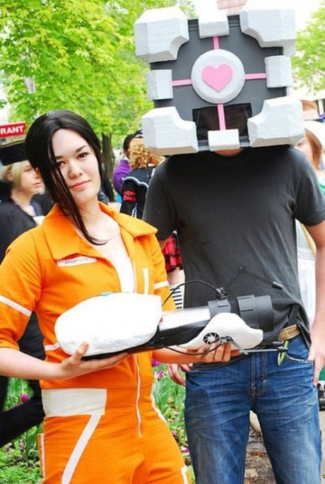 portal 2 chell cosplay. Chell amp; Companion Cube Cosplay