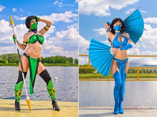 Mortal Kombat: Kitana and Jade cosplay photos by Alexander Kitsune