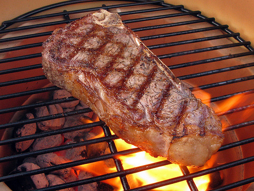 Cross-hatch marks on steak
