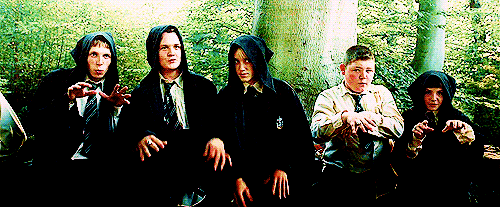 Malfoy and friends impersonating dementors