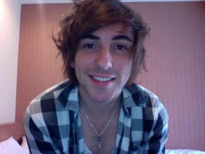 so sorry to my followers who doesnt like ATL but i love them all from head 