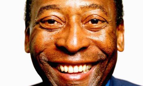 Pele smiling in a photoshoot