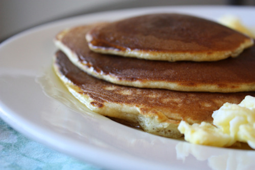 Fluffy Gluten Free Pancakes With Scrambled Eggs