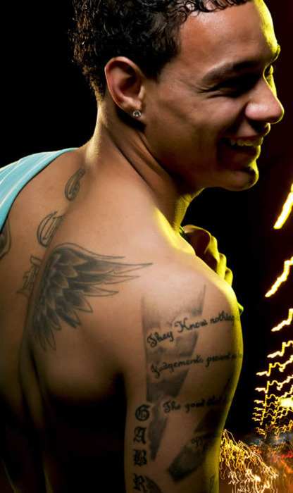 Does anyone have any photos of gregory van der wiels arm tattoos like this