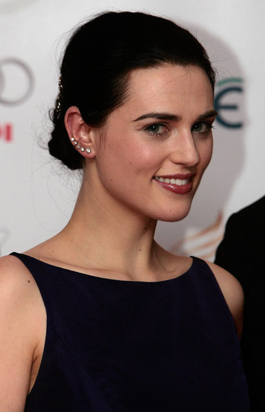 Am I The Only Person who thinks Katie McGrath would have made a good Lily