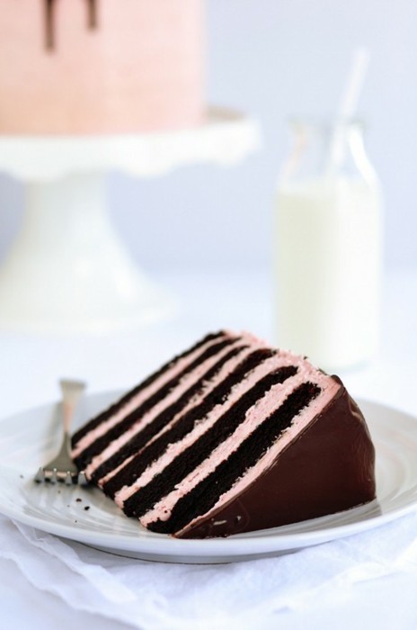 chocolate cake with pink butter creme