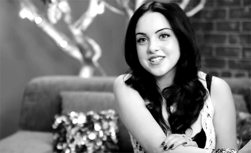 Elizabeth Gillies Single secret up to player OPEN BIO UP TO PLAYER