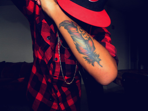 feather tattoo | Tumblr