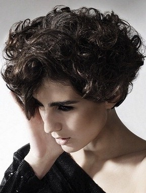 Short Curly Hairstyle Round Face
