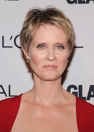 Short pixie cuts round face