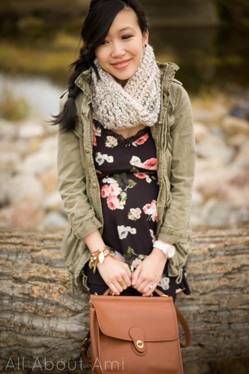 Free Crochet Scarf Patterns featured by top US sewing blog, Flamingo Toes