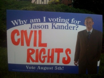 A political yardsign with user personalization