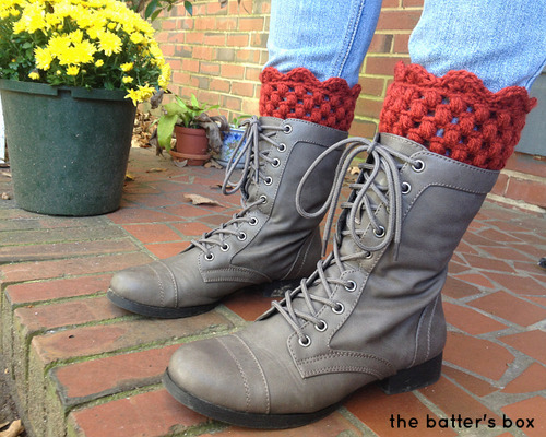 Crochet Boot Cuffs | free pattern || the batter's box.