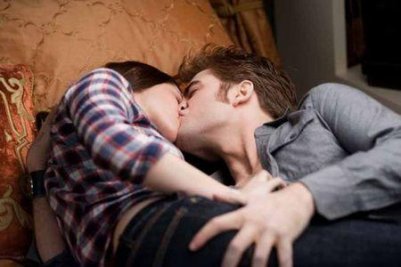 Edward and jacob kissing