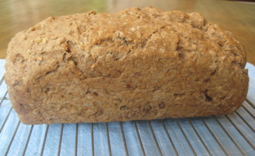 100% Whole Wheat Bread with Nuts and Seeds l www.littlechefbigappetite.com