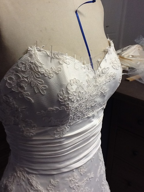 création robe de mariée, comment est fabriquée une robe de mariée