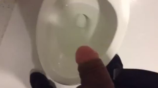 Why would a straight guy send another guy a video of his dick taking a piss? Follow: http://imrockhard4u.tumblr.com
